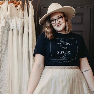 Meet your Posher, Raegan